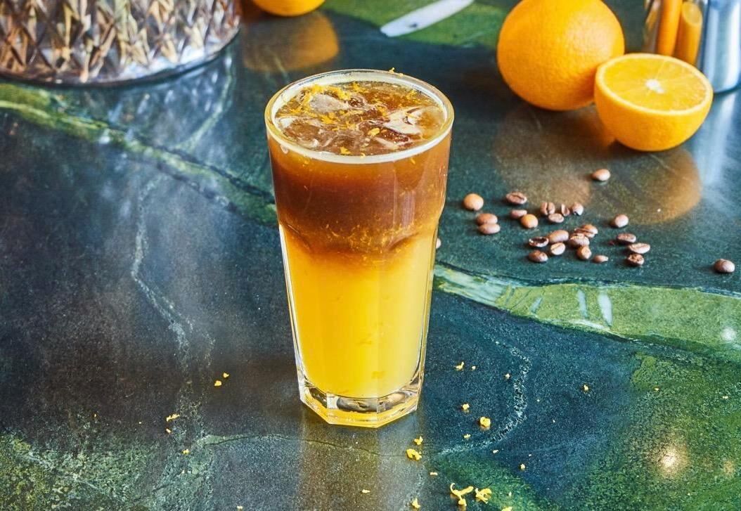 Новый взгляд на утро: как тайский апельсиновый кофе покоряет мир