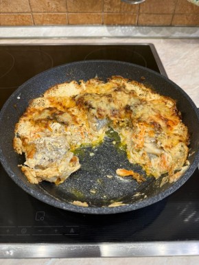 Запеченная щука в сливочном соусе: аромат домашнего уюта