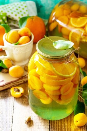 ������ ������ �� ��������� � ����������, ������� ������� �����