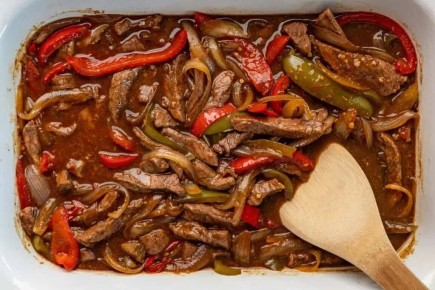 Ароматная говядина с болгарским перцем: вкусно и просто