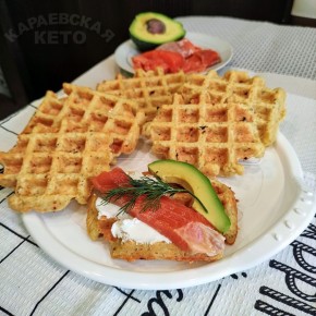 Сырные кето вафли: хрустящие и нежные для настоящих гурманов