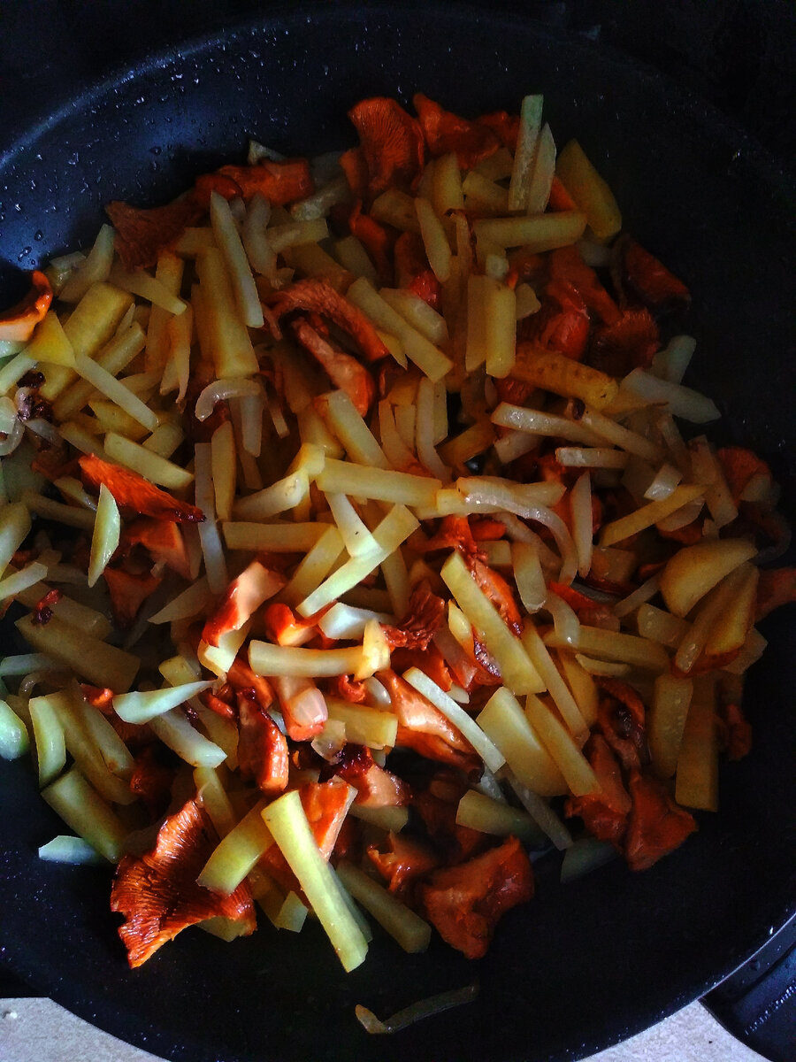 Нежный вкус топинамбура с ароматными лисичками