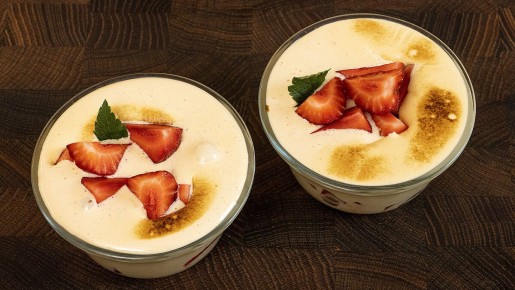 Непревзойденный Сабайон: итальянский десерт за 15 минут