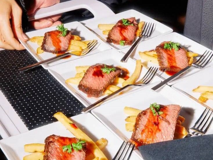 Гастрономическое волшебство: угощение звезд на пост-Оскаровской вечеринке