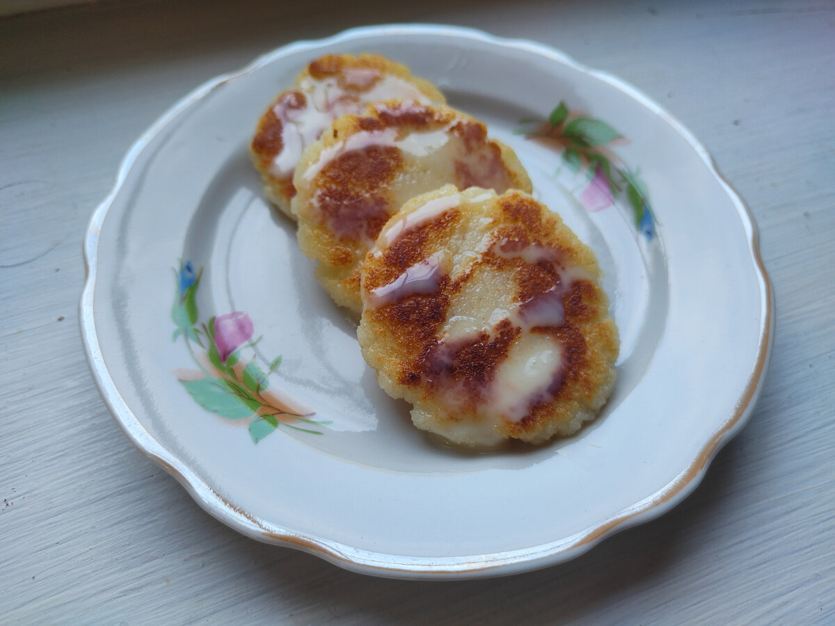 Как приготовить манные биточки: простой рецепт из советского времени