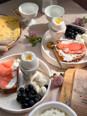 Этикет завтрака: важные правила для утреннего застолья