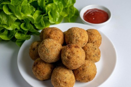 Как сделать котлеты по-настоящему хрустящими: три простых замены панировке