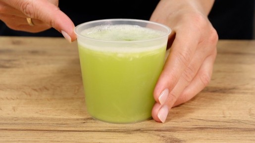 Осталось только налить: как кабачковый сок превращается в яркие пышки