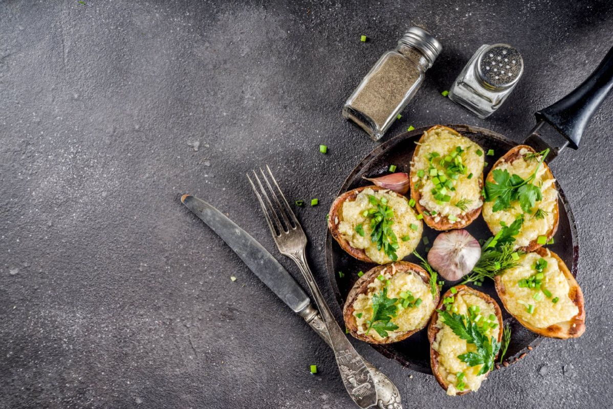 Необыкновенные закуски: картофель с тунцом и творожным сыром