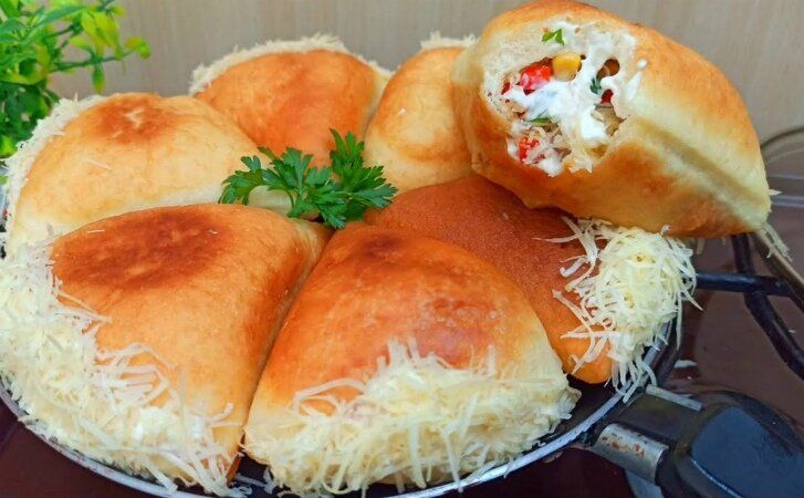 Как быстро приготовить аппетитные пирожки с тунцом